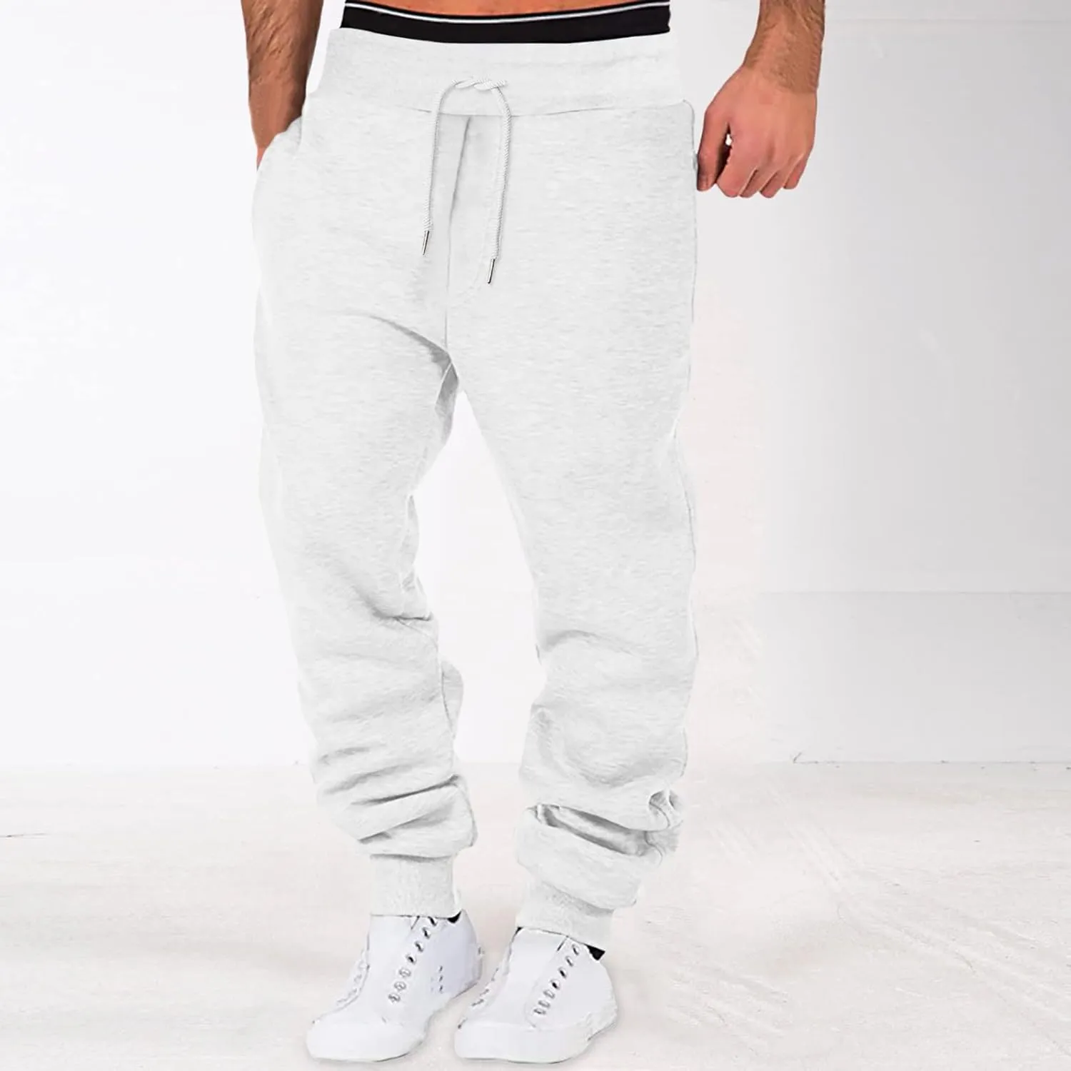 Baggy Jeans Men Winter High Street Fashion Leisure Loose Sports Running Solid Color Lace Up Pants Sweater Pants para