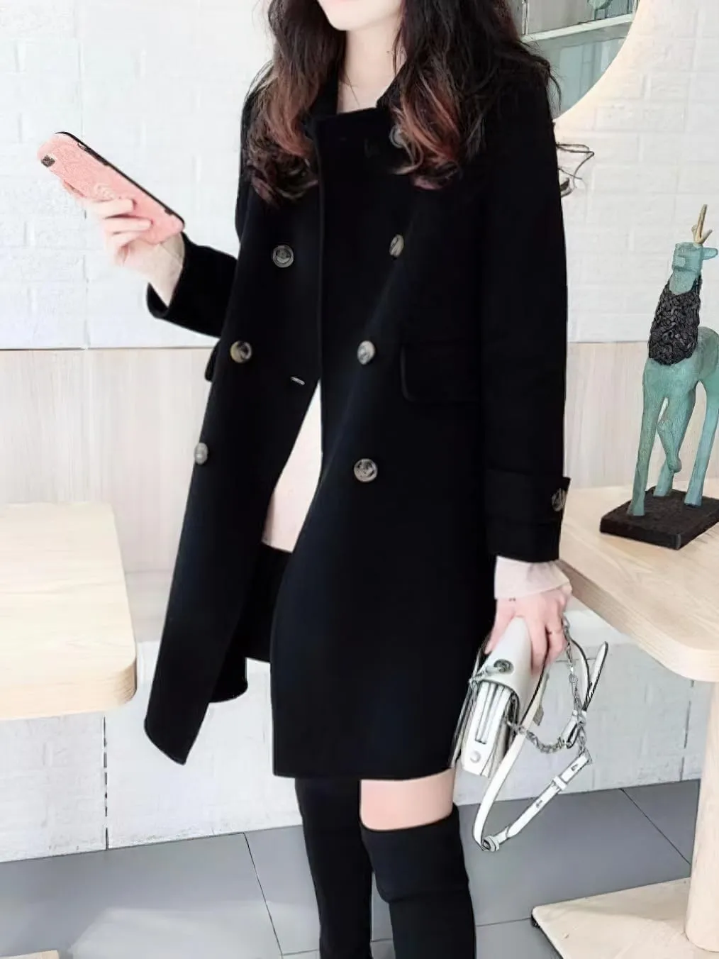chouyatou Women's Elegant Lapel Collar Overcoat Mid Long Double Breasted Pea Coat Wool Blend Trench Coat