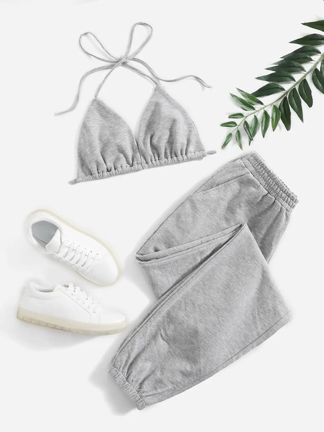 Floerns Women’s Sweatsuits Bra and Sweatpants Set 2 Pieces Jogger Tracksuit