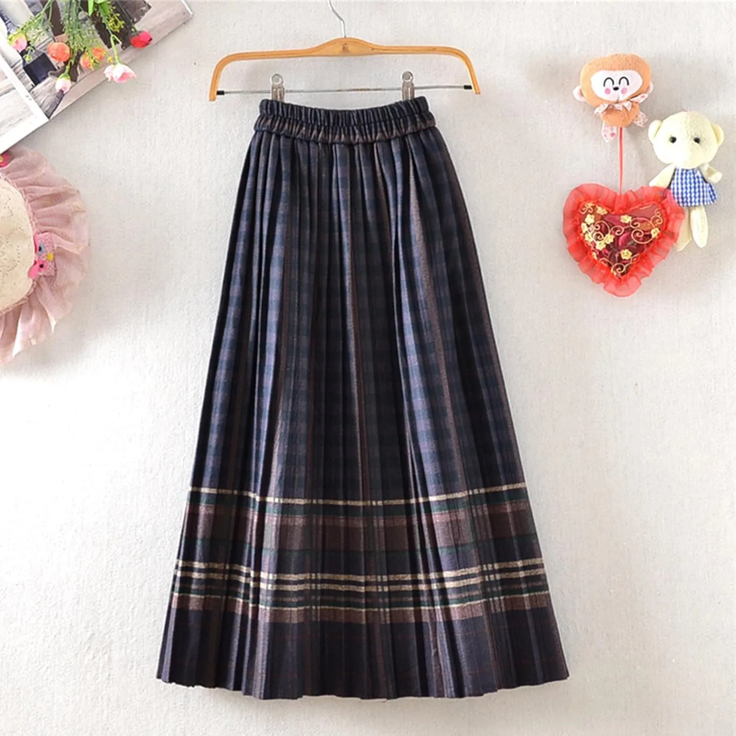 Plaid Skirt for Women's Vintage High Waist Wool Blend A-Line Skirts Trendy Elastic Waist Ruffle Long Maxi Skirt