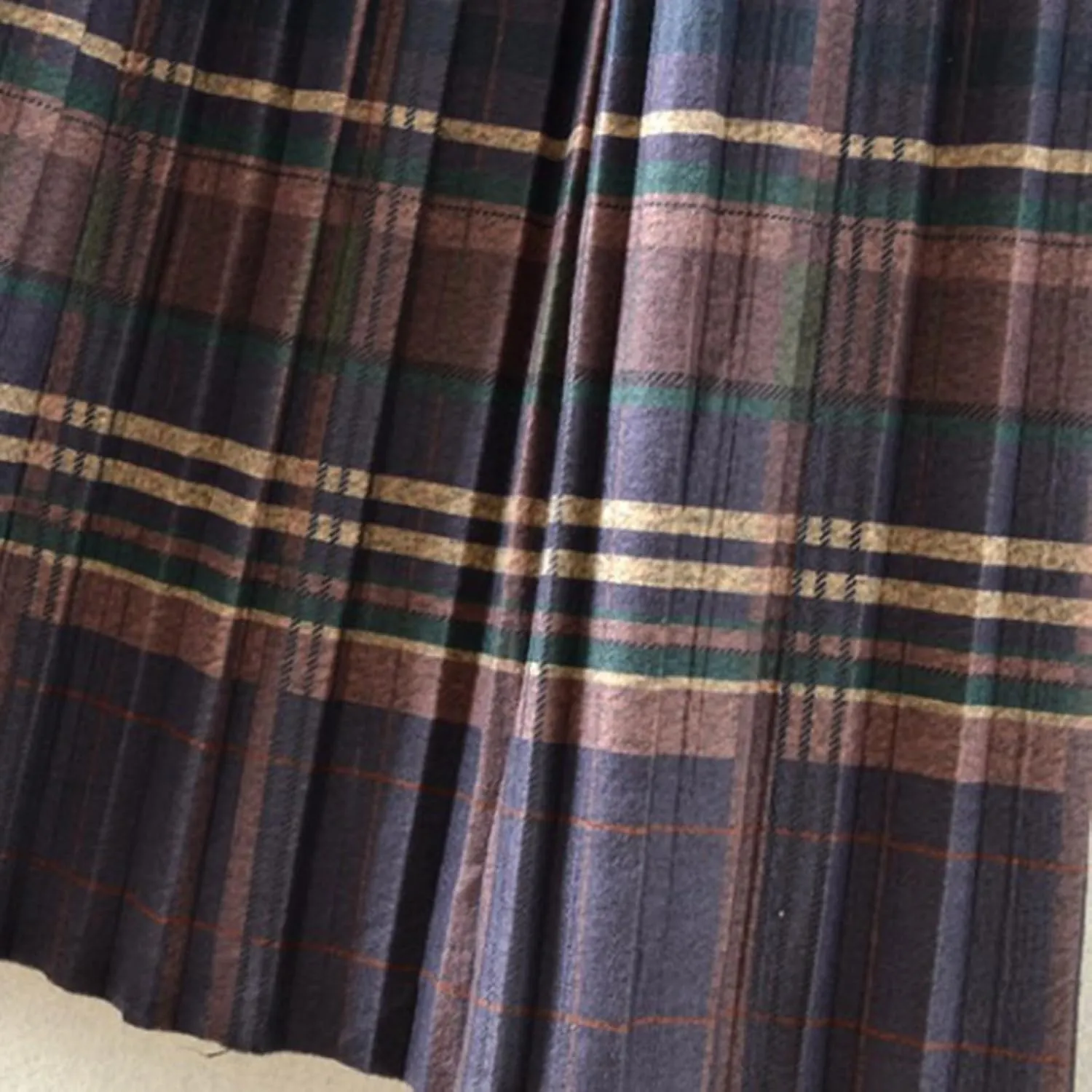Plaid Skirt for Women's Vintage High Waist Wool Blend A-Line Skirts Trendy Elastic Waist Ruffle Long Maxi Skirt