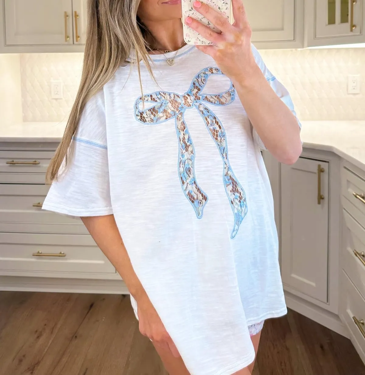 Women Summer Baggy Short Sleeve Tops Crew Neck Lace Floral Big Bow Pattern Oversized Shirt Loose Graphic Tees