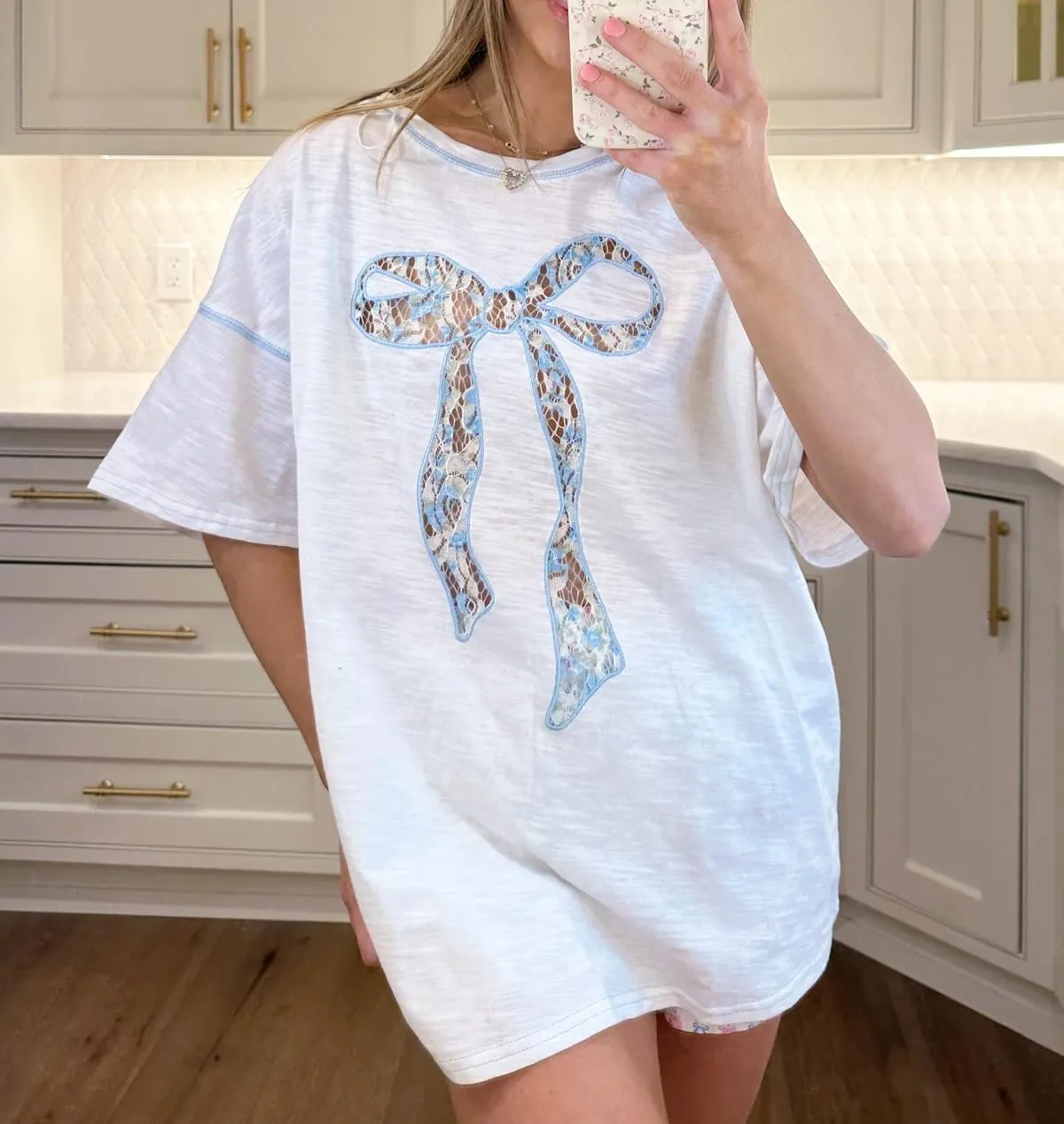 Women Summer Baggy Short Sleeve Tops Crew Neck Lace Floral Big Bow Pattern Oversized Shirt Loose Graphic Tees