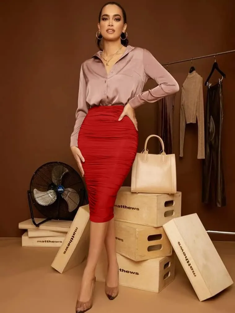 YMDUCH Women's Sexy Ruched Bodycon Elasticity Tight Casual Club Pencil Skirt